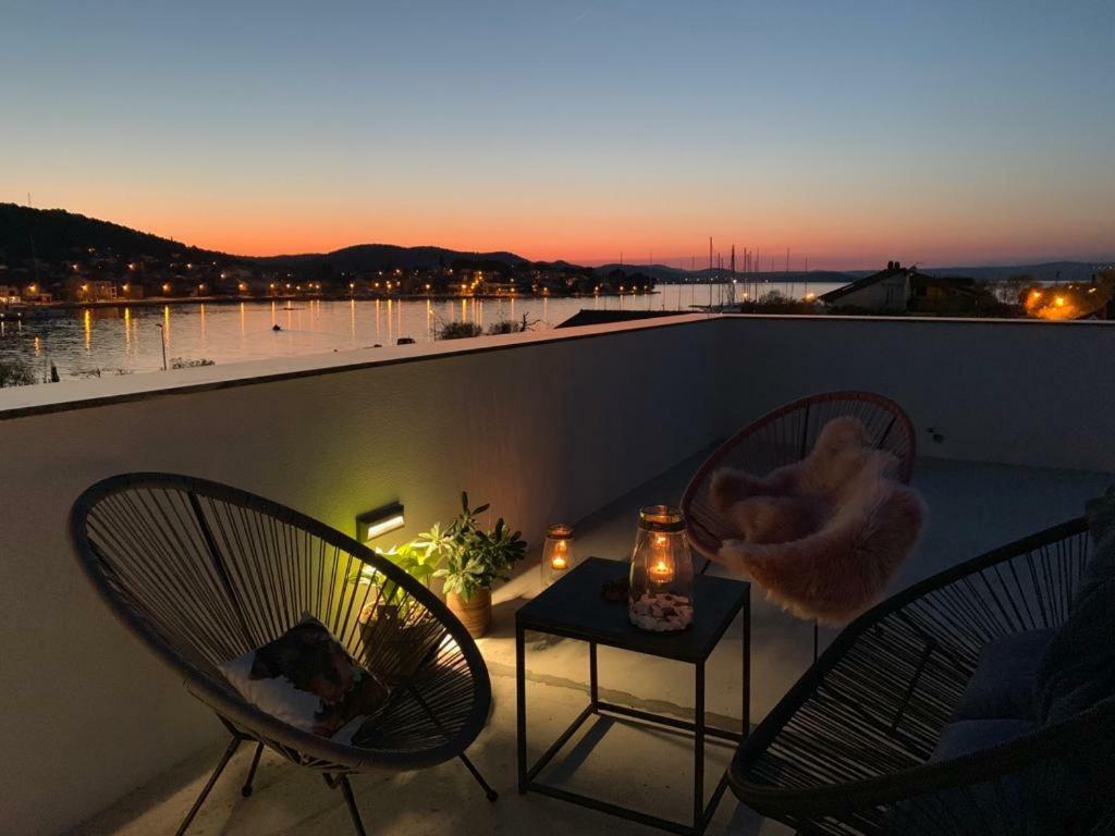 Apartment Modern Day
